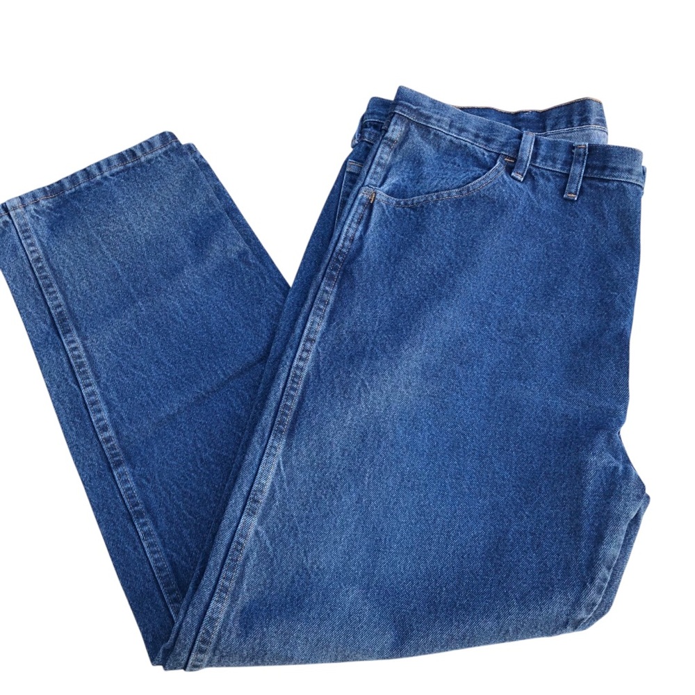 Men’s Rustler by Wrangler Jeans Size 44 x 32 Denim 5 Pocket Cotton Blue Jeans